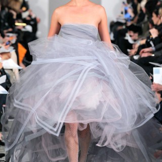 Oscar de la Renta Winter 2012 wedding dress