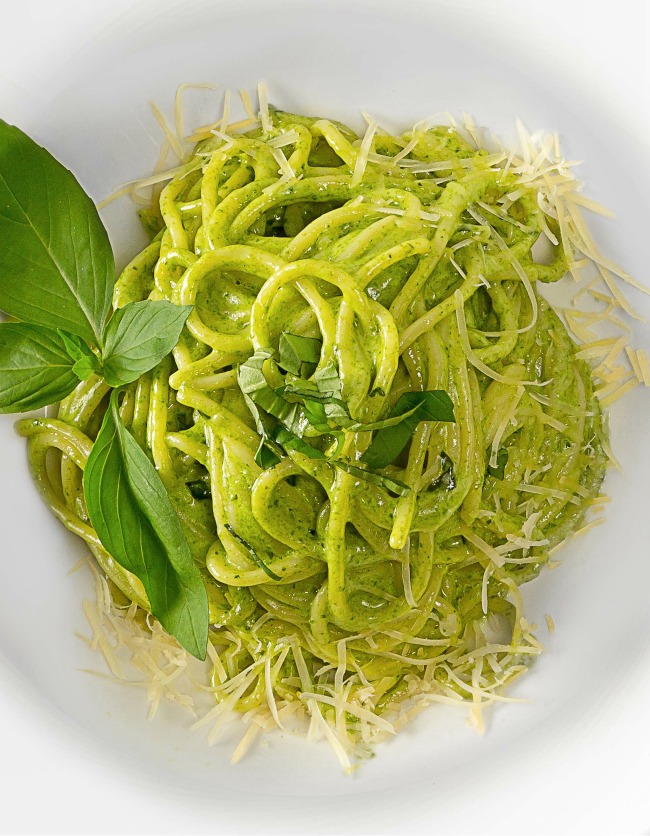 broccoli-and-feta-pesto-pasta
