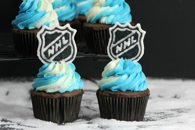 DIY NHL Hockey Cupcakes from scratch