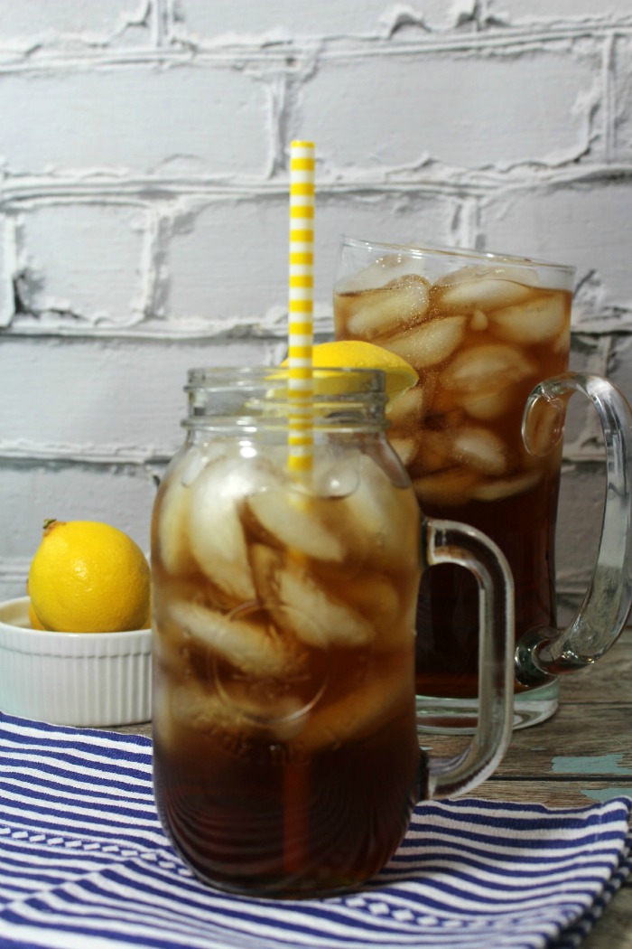 How to Make Sweet Tea