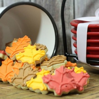 mini fall leaf decorated sugar cookies