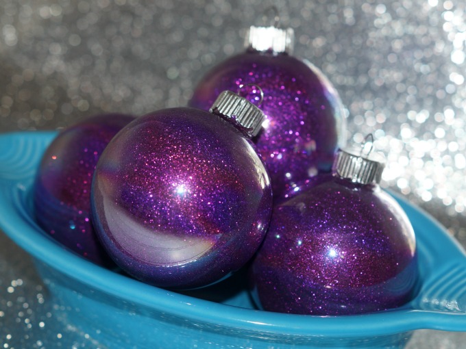 Easy DIY Glitter Ornaments For Beginners 