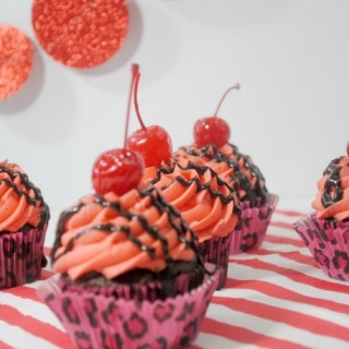 cherry cordial cupcakes