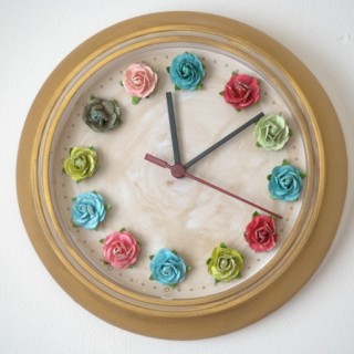 DIY flower wall clock