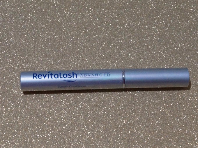 Revitalash Eyelash conditioner helps your lashes grow long and strong.