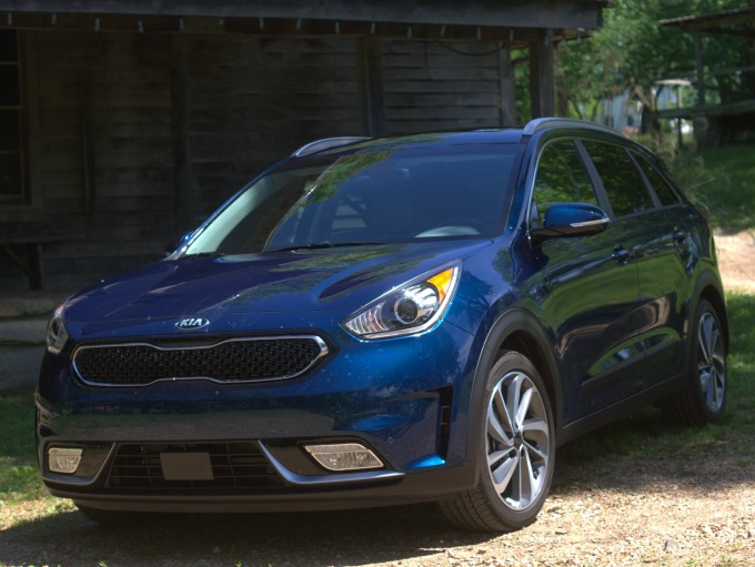 2017 Kia Niro Touring Edition Crossover Hybrid