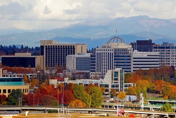 City of Portland, Oregon in the fall. 