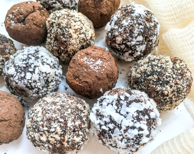 Healthy Chocolate Hazelnut Truffles