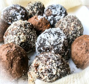 Healthy Chocolate Hazelnut truffles recipe with no refined sugar