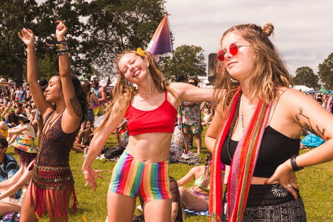 Tomorrowland outfits 2019 on sale