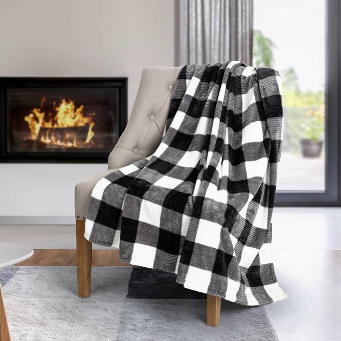 Buffalo Plaid Style - Great Home Decor Finds