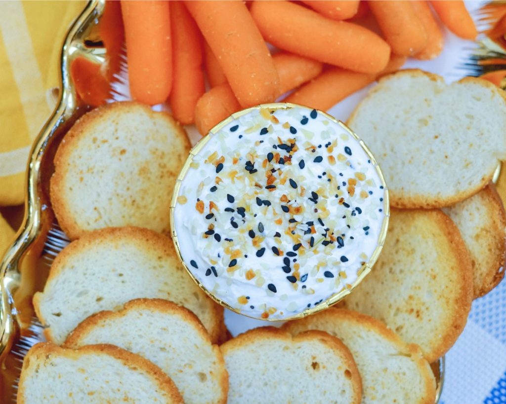 Easy 3 Ingredient Everything But The Bagel Dip