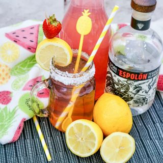 Strawberry lemonade margarita cocktail recipe