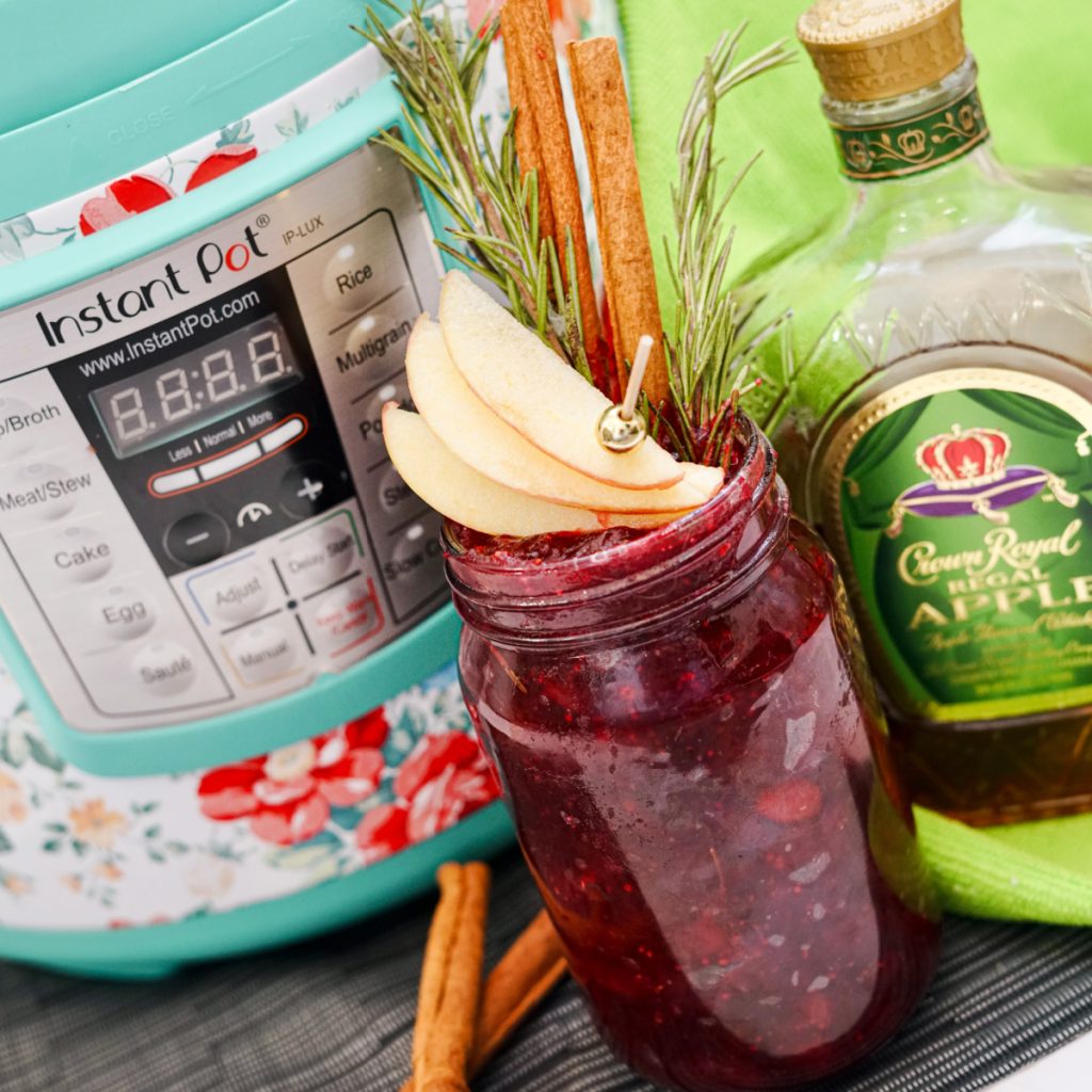 Instant Pot Spiked Cranberry Sauce