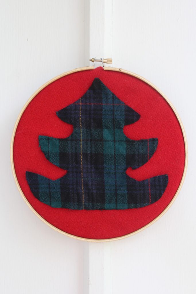 Plaid Tree Wall Hanging Tutorial