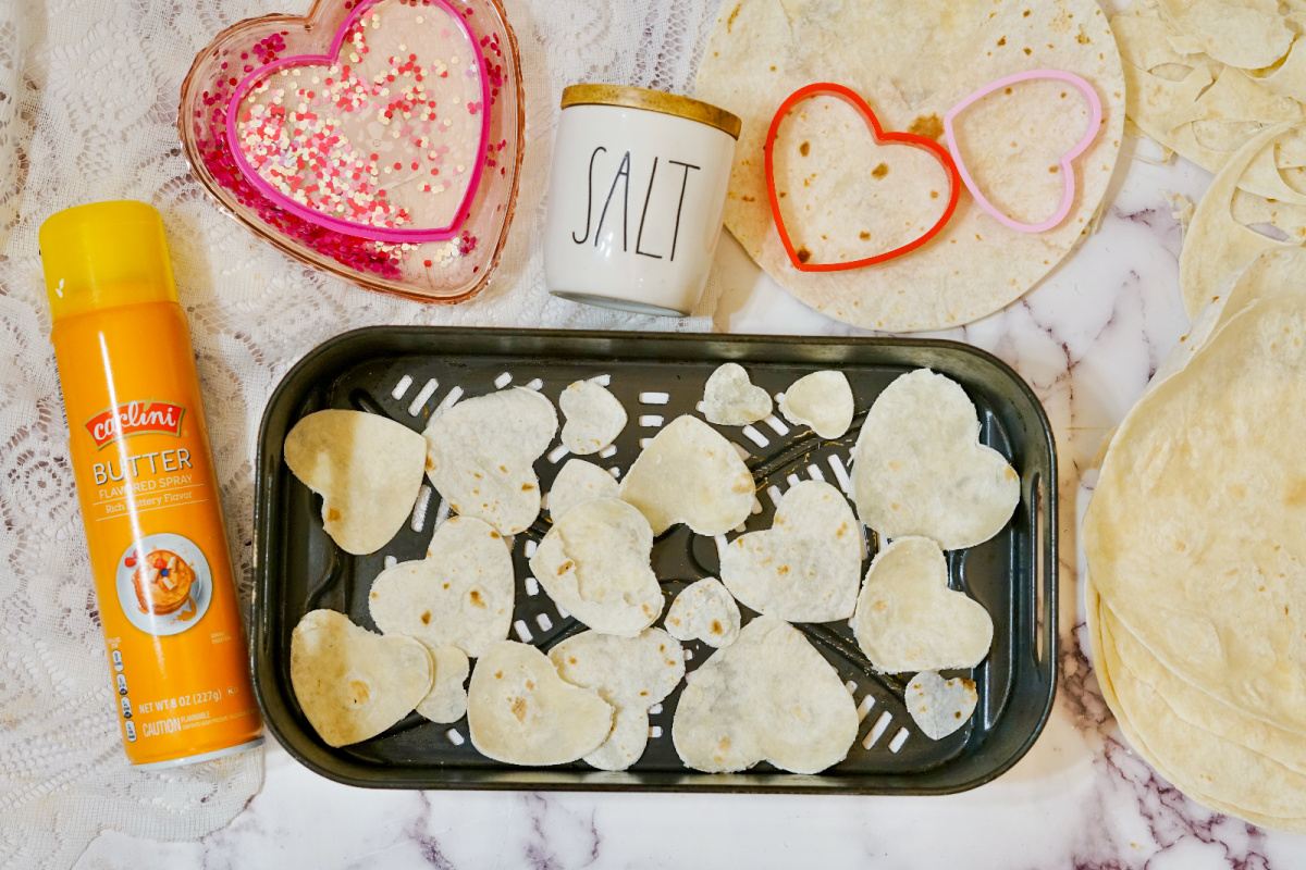 air fryer heart shaped tortilla chips