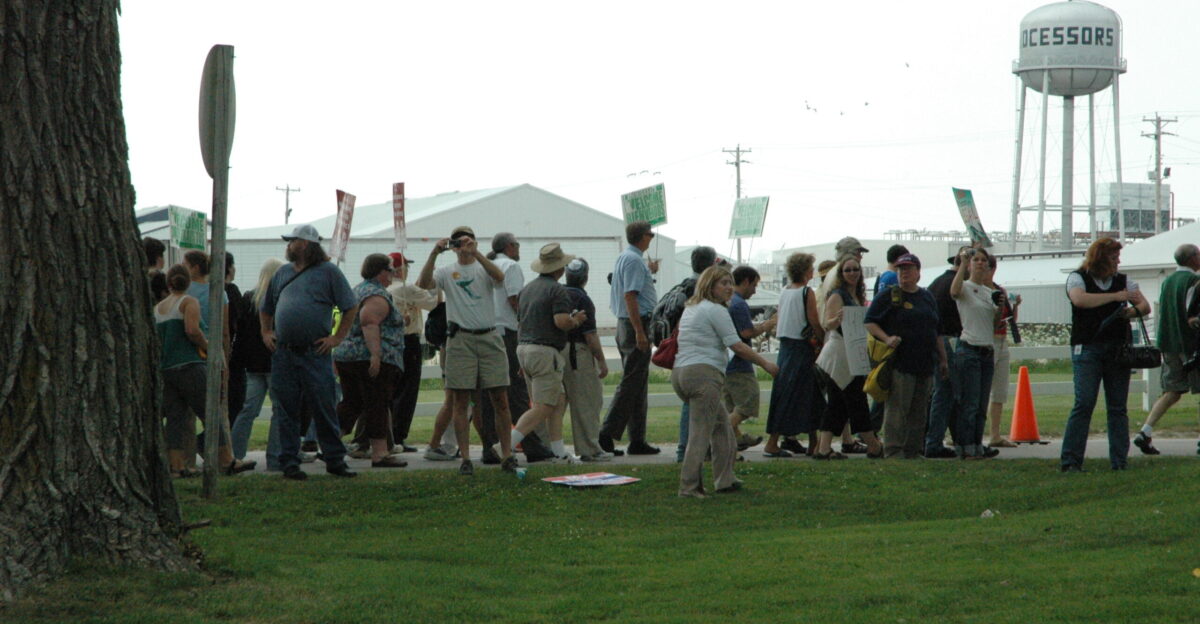 Protest outside Agriprocessors plant in Postville Iowa