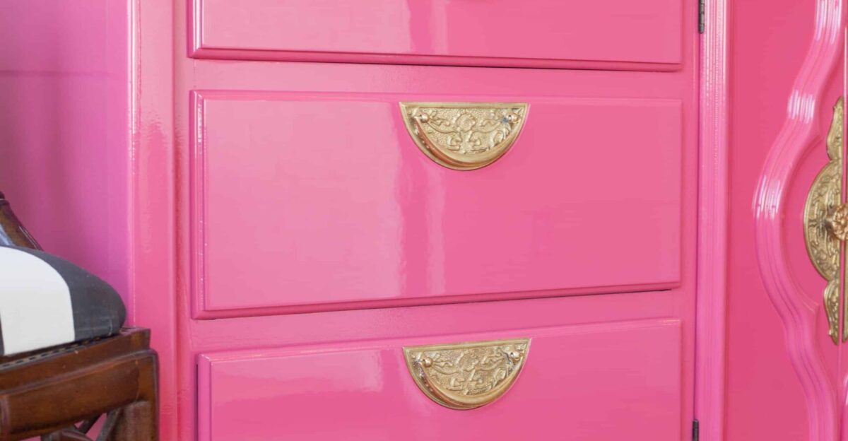How to Paint High Gloss Finish On Wood Furniture by Jaqueline Martinez