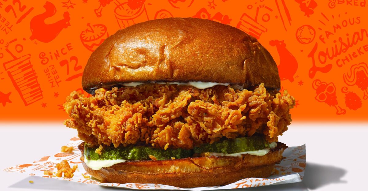 Popeyes chicken sandwich Chain launching new chicken sandwich Aug 12