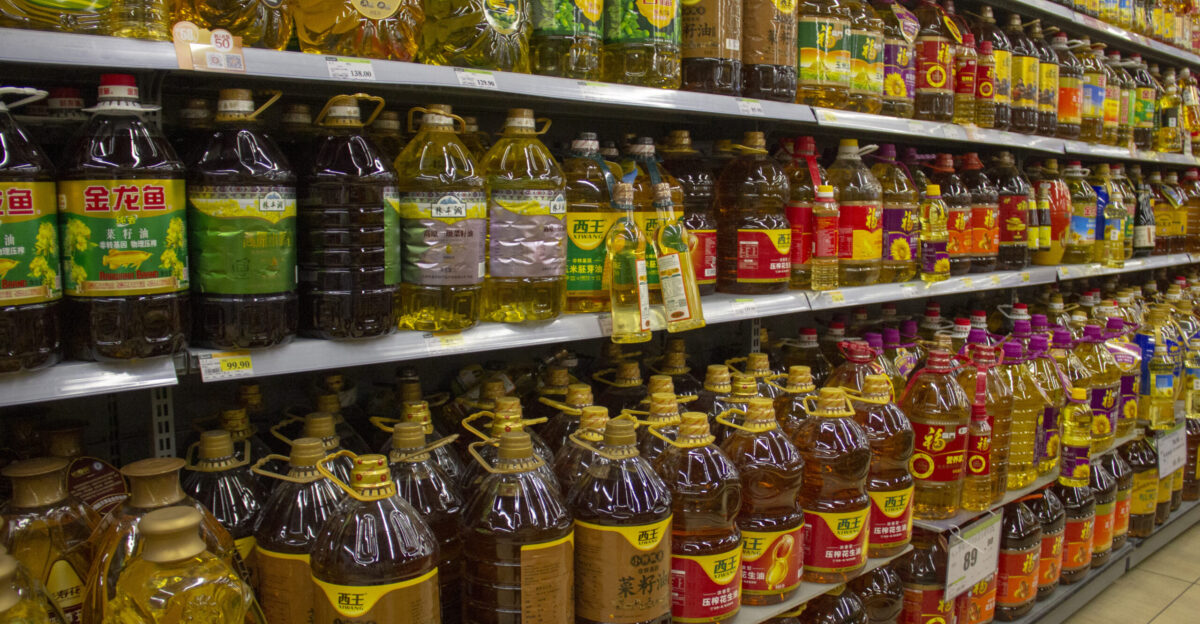 Cooking oils on a shelf