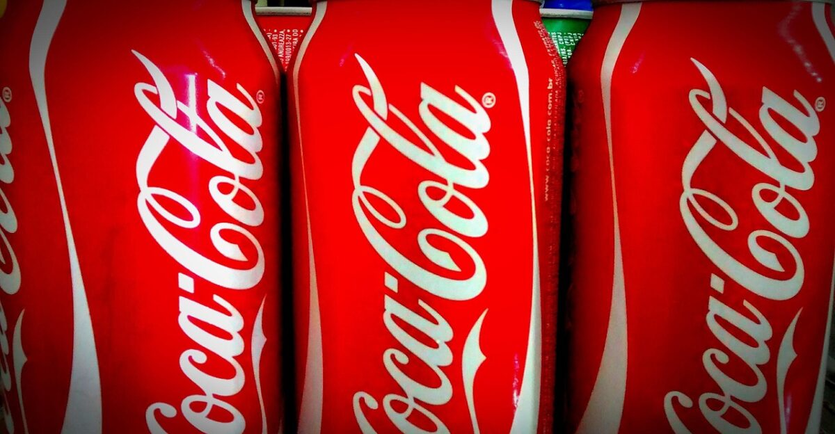 coca cola can tin soda beverage coca cola coca cola coca cola coca cola coca cola