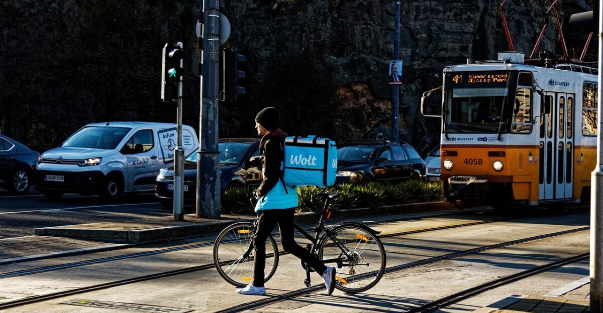 food delivery service food delivery city delivery service street delivery street view urban food delivery food delivery food delivery food delivery food delivery