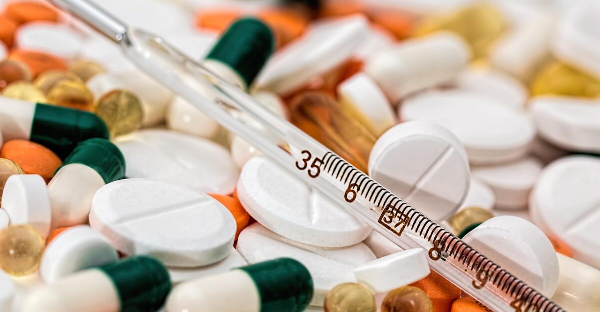thermometer medications tablets medicine cure pharmacy medical capsules pharmaceutical pharmacology medical drugs pills prescription prescription drugs healthcare pharmacist temperature antibiotics