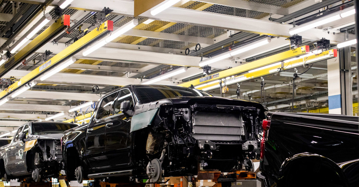 Rare Earth Magnet Shortage Threatens Shutdown of U S Car
