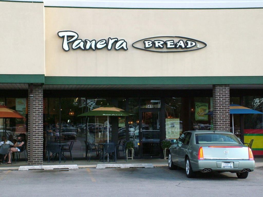 The old Panera bread in Glen Ellyn Illinois