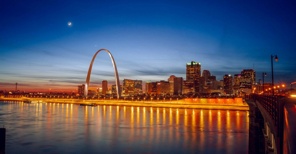a view of the st louis skyline from across the st louis river